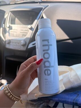 RHODE White Refillable Water Bottle